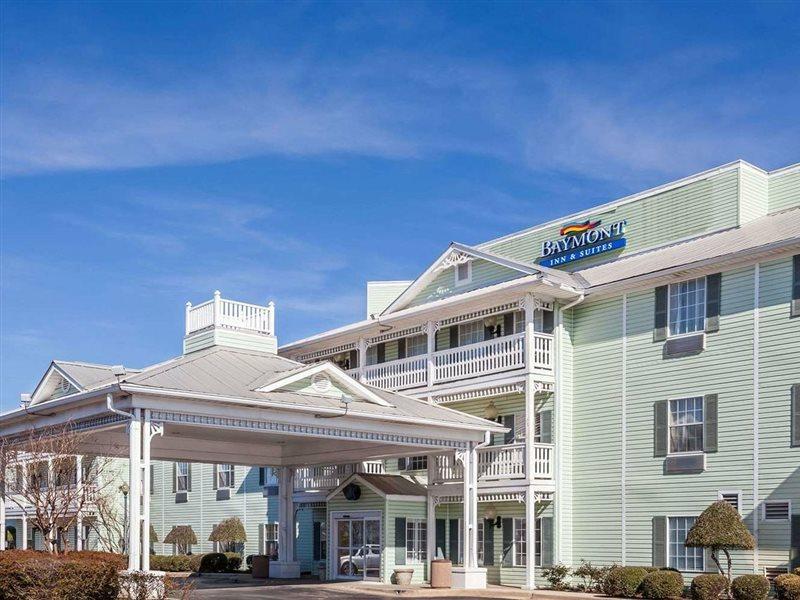 Hotel Baymont By Wyndham Decatur Exterior foto
